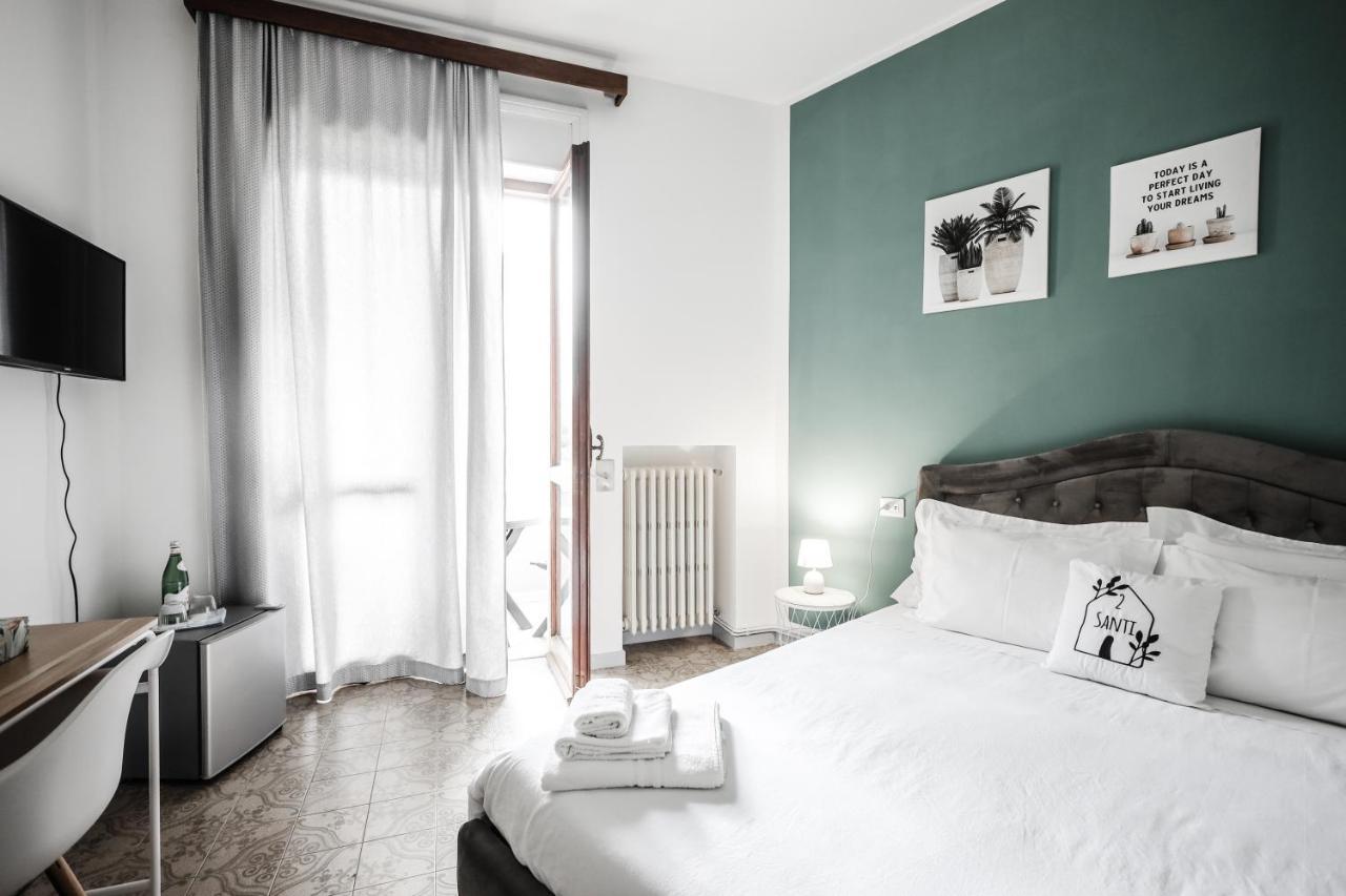 2 Santi - Suite And Rooms Lecce Exterior photo